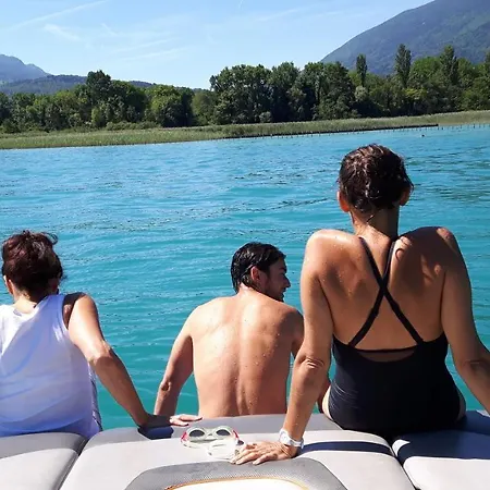 Manou Du Annecy *