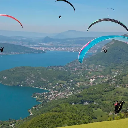 Manou Du Annecy